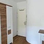 Apartment Helles, Gepflegtes Souterrain In Ruhiger Lage Düsseldorf