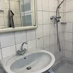 Apartment Helles, Gepflegtes Souterrain In Ruhiger Lage